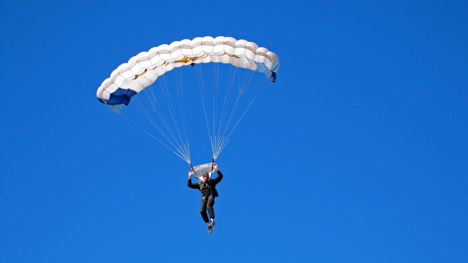 激烈对战：微小失误也可能决定胜负